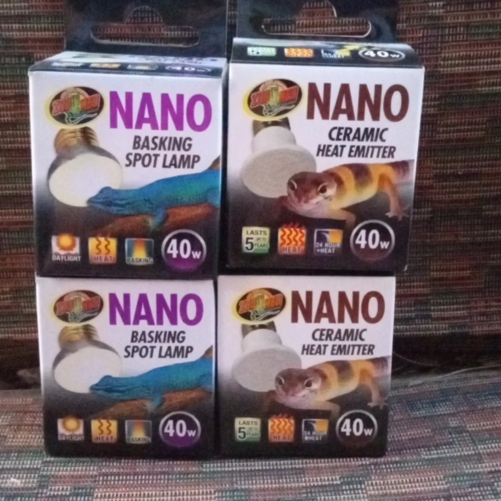 New! ZOOMED 2 Nano 40w Basking Bulbs + 2 Nano 40w Heat Emitter Blubs.